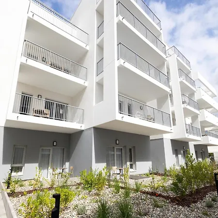 Newly Built Holiday Near The Beach * Руайян