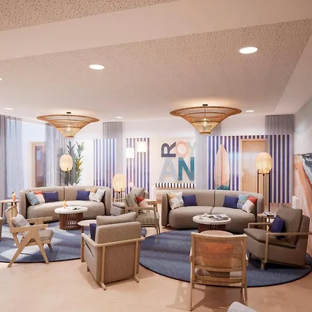 Newly Built Holiday Near The Beach